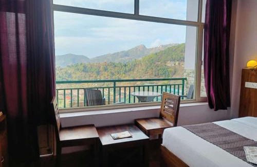 Kumarhatti Hotel | Paradise Inn by Kasauli cafe I Restaurant I Party Events I Bonfire I DJ I Manki point View