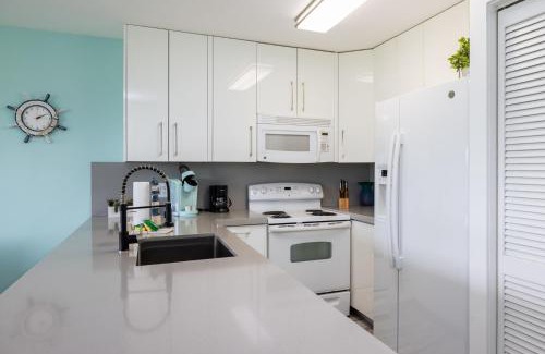 Tavernier House | Paradise Palms Ocean Pointe 1206
