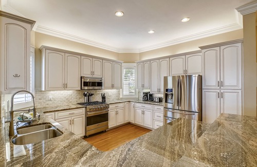 Holiday Isle House | Paradise Pointe - Gorgeous 4 BR home with pool by RedAwning