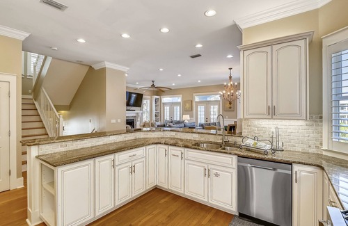 Holiday Isle House | Paradise Pointe - Gorgeous 4 BR home with pool by RedAwning