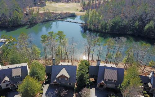 Big Canoe House | Paradise Retreat - Luxury chalet on Lake Disharoon with foosball