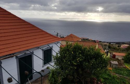 Gaula House | Paradise View