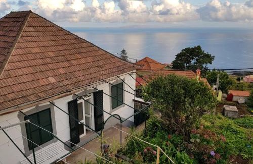 Gaula House | Paradise View