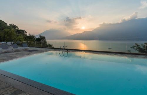 Bellano Apartment | paradiso del lago M1 amazing view