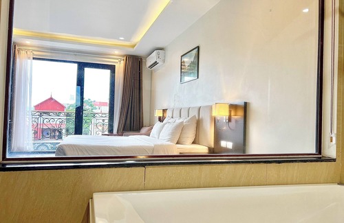 Soc Son Hotel | Paragon Noi Bai Hotel and Pool