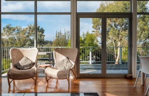 Coles Bay House | Park View