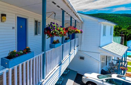 Lincoln Hotel | Parker's Motel
