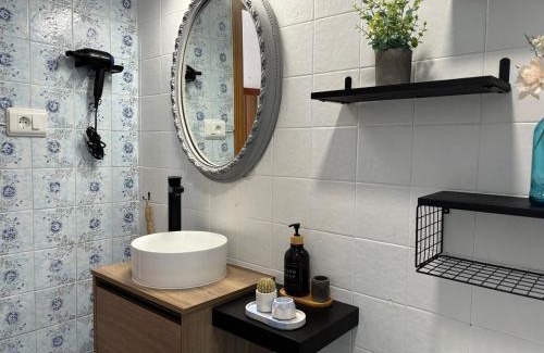Tavernes de la Valldigna Apartment | Parking Privado l Terraza Relajante Junto Al Mar