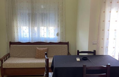 Qafe e Gjashtes Apartment | Paro's Holiday Home
