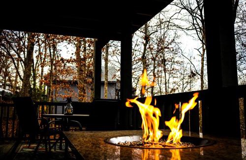 Osage Beach House | Partee Bungalow At Margaritaville