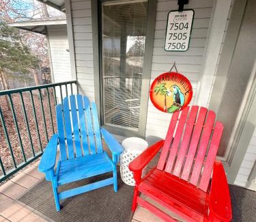 Osage Beach House | Partee Bungalow At Margaritaville
