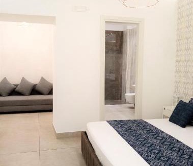 Naples City Centre Bed & Breakfast | Parthenope Suite