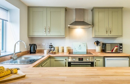 Shrewsbury House | Pass the Keys | Unique charming and peaceful countryside lodge