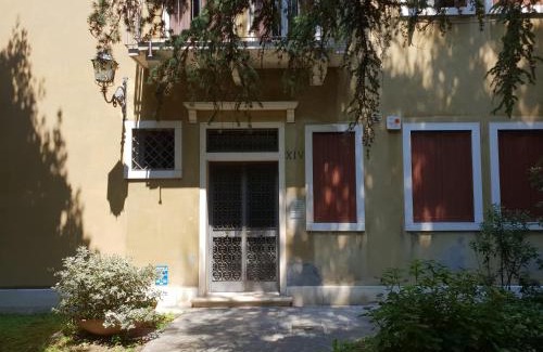 Molina Apartment | Patch of Eden