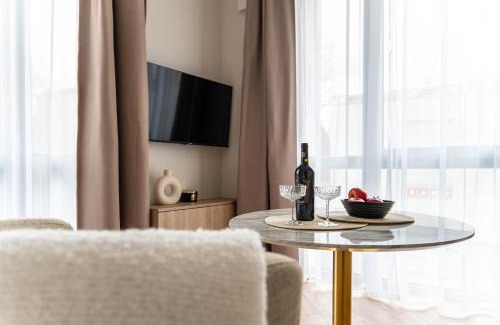 Uzupis Apartment | Paupys Golden Apartment Vilnius