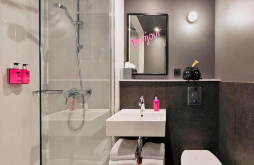 Bagneux House | Pavillon Tawfik 1 à 4 personnes chez l’habitant