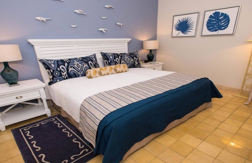 Cerritos Resort | PB Emerald Bay Master Suite 1BR2B, Oct 11-18, 2025