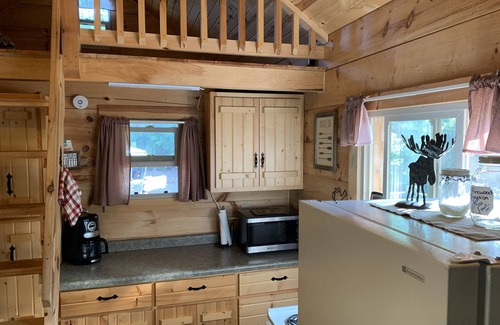 Kickapoo Cabin | Peaceful Cabin in woods