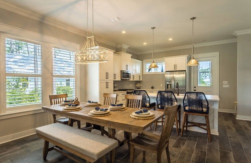 Carrabelle House | Peaceful coastal retreat! Pool and beach, book now and bring your boat!
