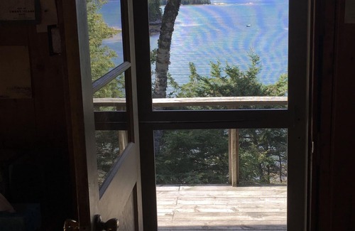 Swans Island Cottage | Peaceful cottage overlooking private cove on Maine island