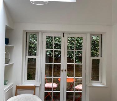 Pimlico Apartment | Peaceful duplex apartment with patio in Central London