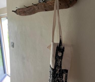 Machynlleth House | Peaceful Dyfi Valley Cottage