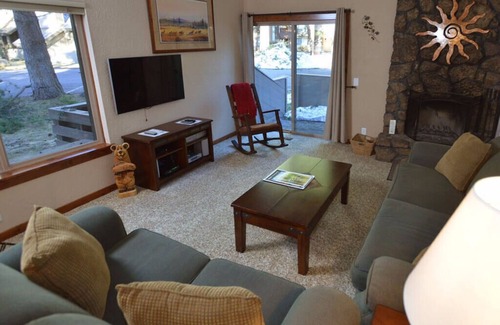 Tennis Village Condo | Peaceful Escape with Outdoor Deck, Hot Tub & A/C