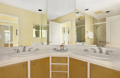 Poipu Condo | Peaceful Garden Retreat Split AC, Regency 321