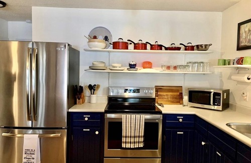 Bracebridge Cottage | Peaceful lakefront Paradise in Bracebridge Muskoka