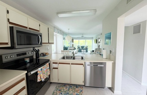 Marco Island Condo | Peaceful Marco Island 2BR/2BA Condo
