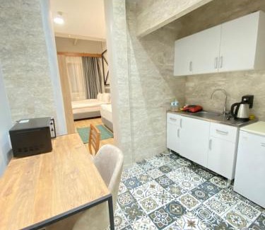 Kadikoy Apartment | Peaceful Studio - On the Kadıköy seaside