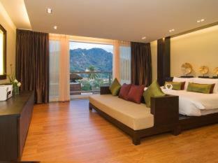 Karon Hotel | Peach Blossom Resort & Pool Villa - SHA Plus