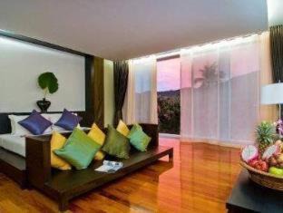 Karon Hotel | Peach Blossom Resort & Pool Villa - SHA Plus