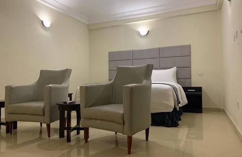 Benin City Hotel | Pearl Hilton Int'l Hotel Limited