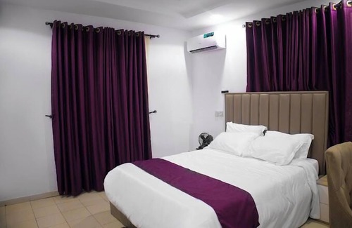 Benin City Hotel | Pearl Hilton Int'l Hotel Limited