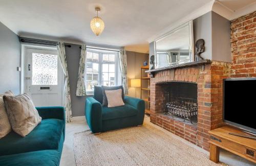 Rottingdean House | Pebble Beach Cottage