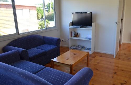Coles Bay House | Pebble Shack