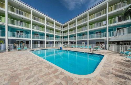 Clearwater Beach Apartment | Pelican Point on Clearwater Beach