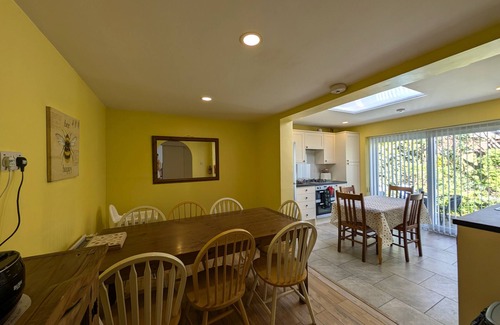 Shanklin Ski Chalet | Pembroke Villa