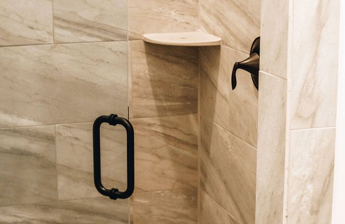 Last Chance Apartment | Pendleton Pointe #6