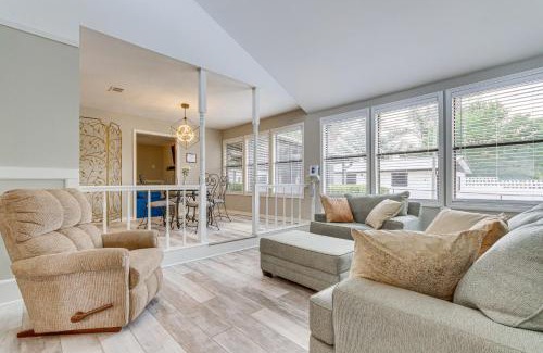 South Pensacola House | Pensacola Home with Screened Porch 10 Mi to Beach!