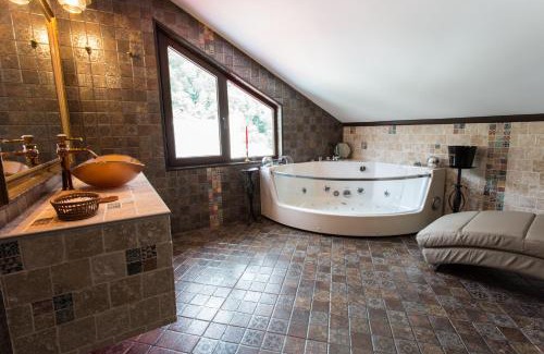 Sinaia House | Pension Casa Wenge