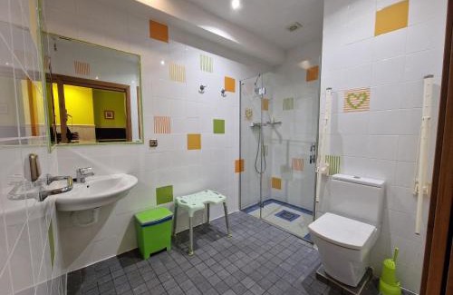 Old Town House | Pension Izar Bat Guesthouse