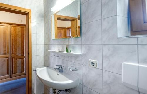 Kruen House | Pension Krüner Stub´n