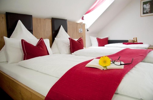 Altenerding House | Pension Sperlhof