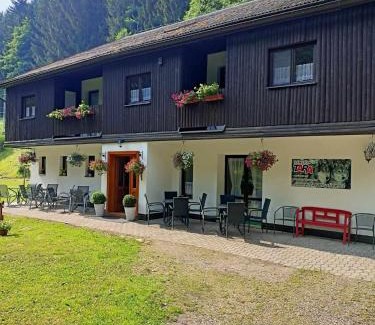 Teplice nad Metuji House | pension TARA