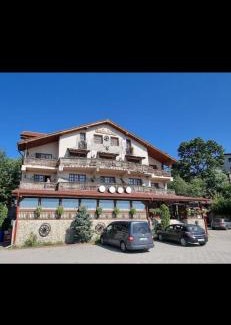 Almaj House | Pensiunea la Izvoare