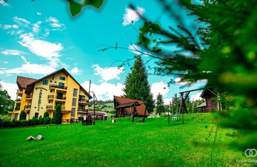 Vatra Dornei House | Pensiunea Vanatorul