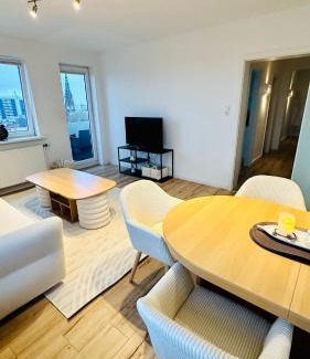 Mitte-Sud Apartment | Penthouse Atmosphäre mit Meerblick FeWo am Deich 11