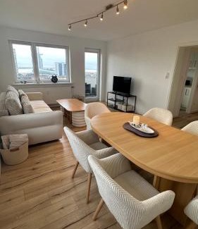 Mitte-Sud Apartment | Penthouse Atmosphäre mit Meerblick FeWo am Deich 11